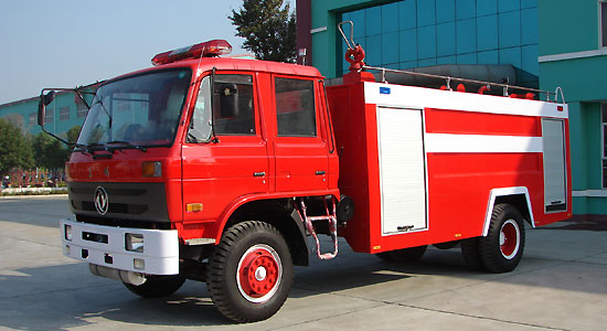 東風153干粉消防車